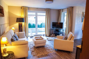 Liebevoll-eingerichtete-Wohnung-mit-Terrasse, Kiel